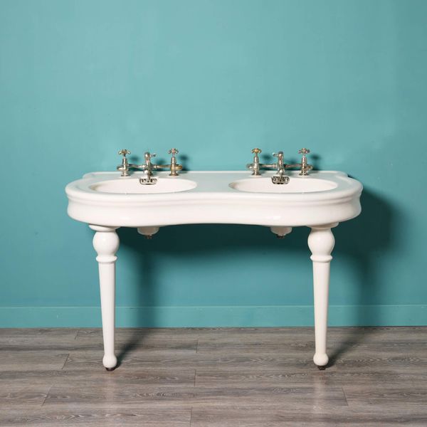 Antique Louis Style Rounded Double Sink