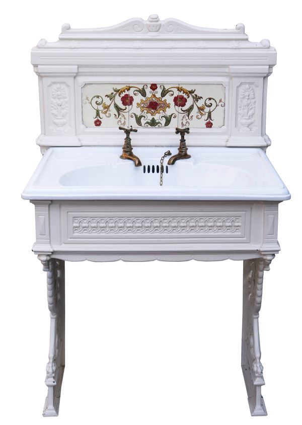 An Antique Victorian Style Wash Stand / Sink